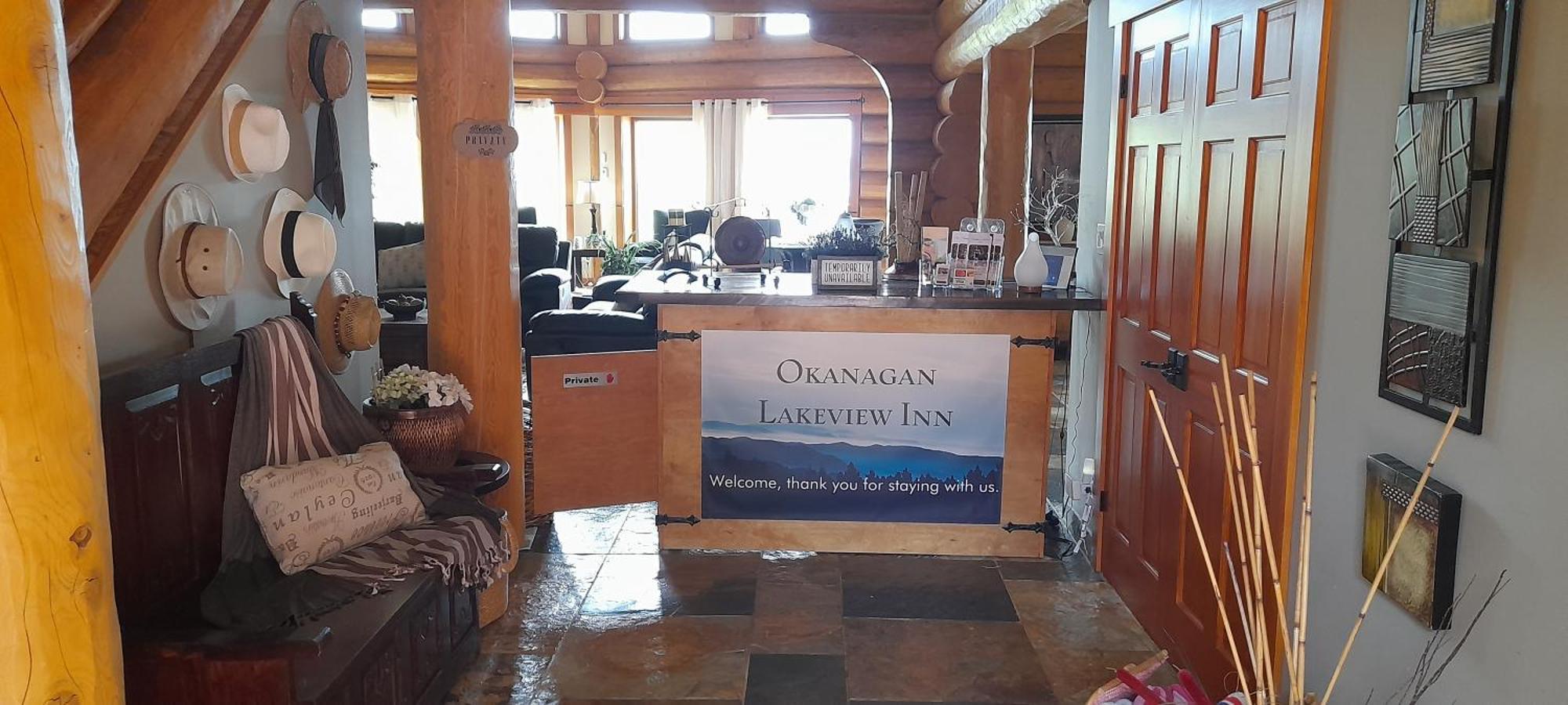 קלונה A Okanagan Lakeview Inn מראה חיצוני תמונה